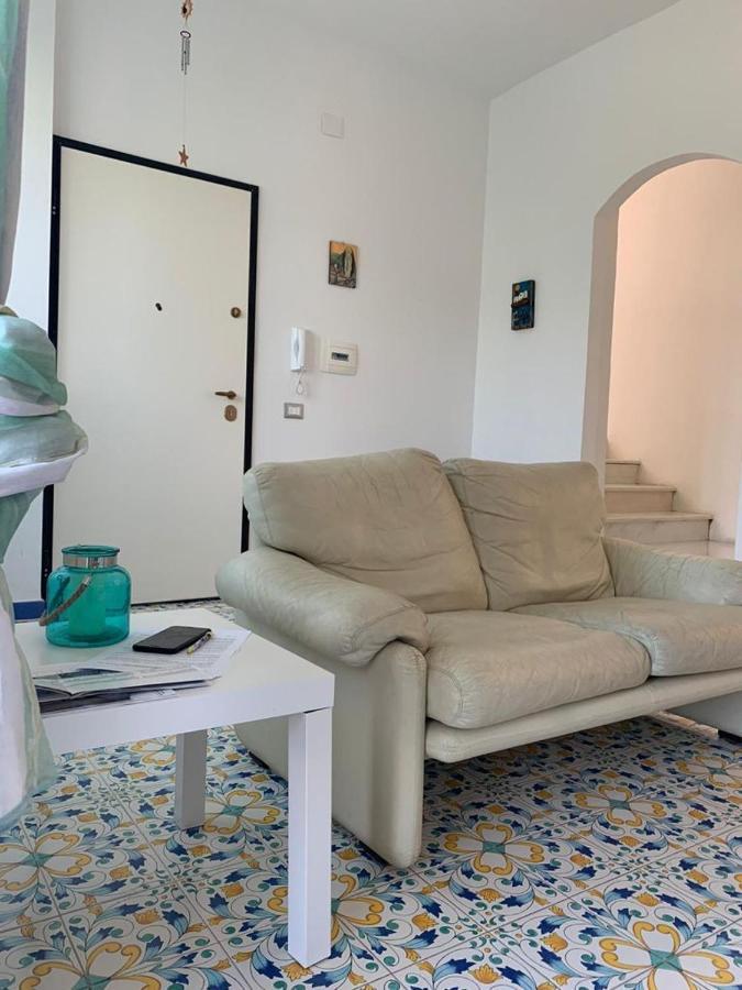 B&B La Marinella 팔리누로 외부 사진