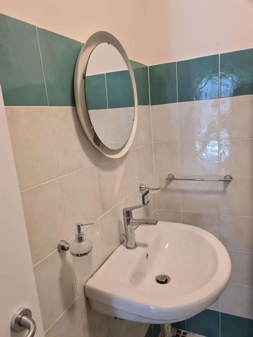 B&B La Marinella 팔리누로 외부 사진